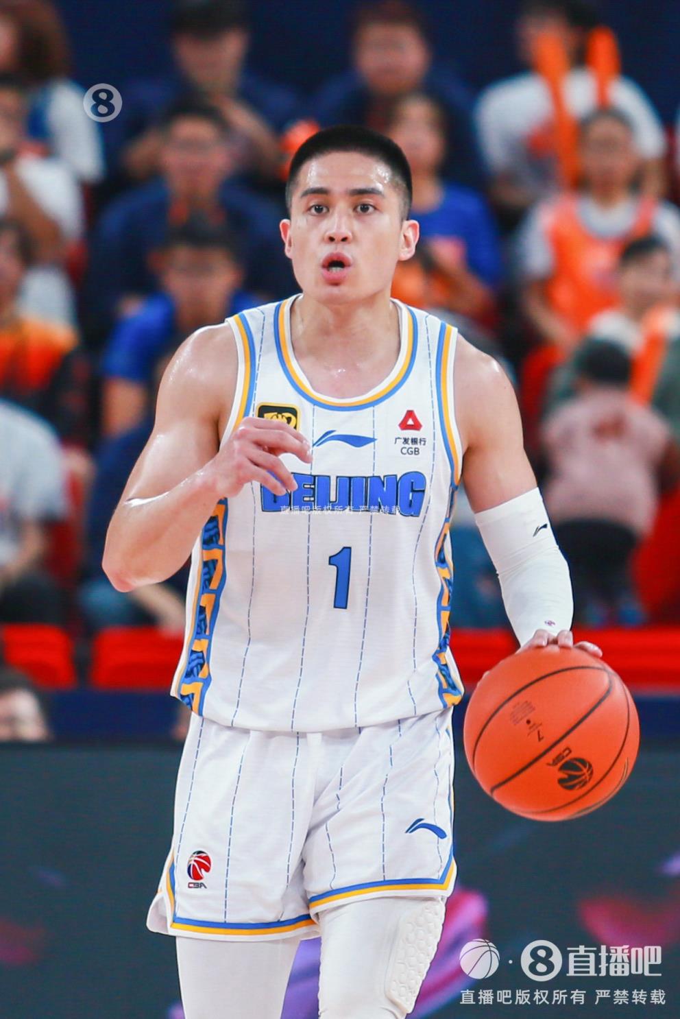 第四節(jié)先生！陳盈駿9中3得11分2板9助&11分全部為第四節(jié)所得！